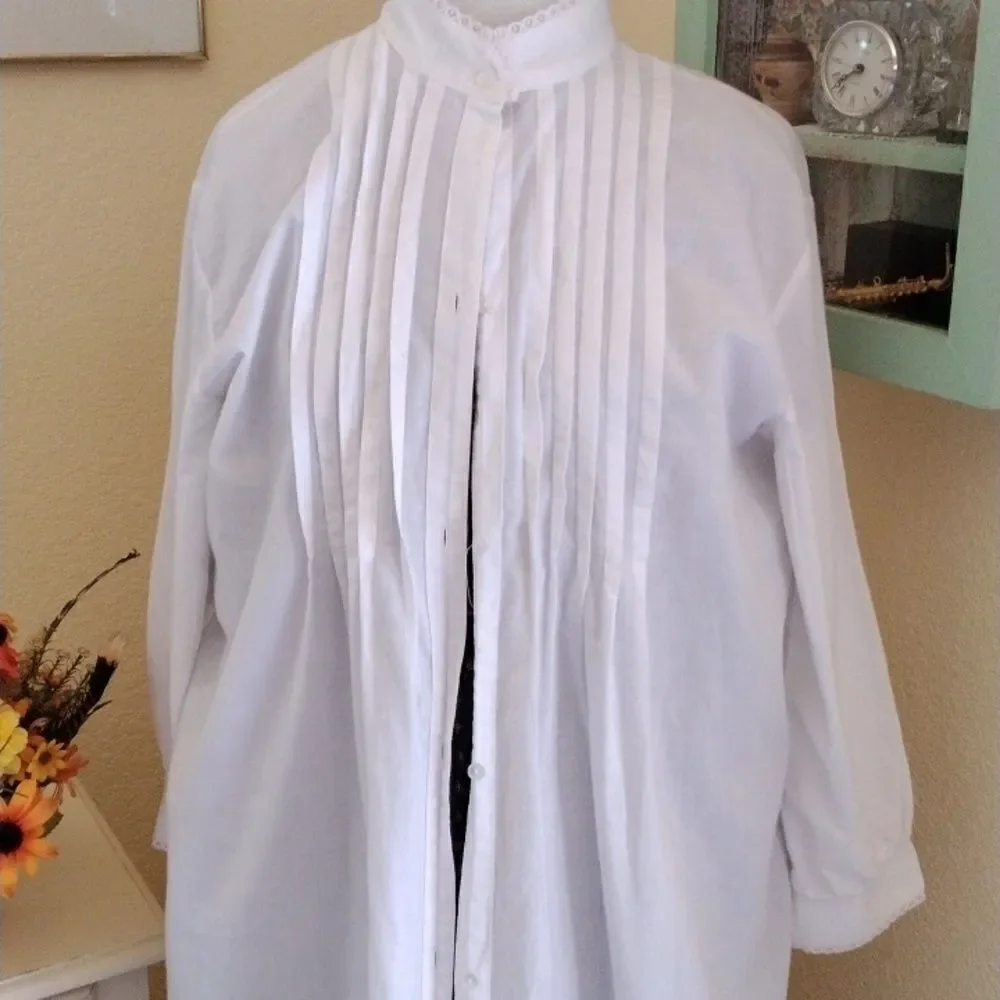 Vintage Lewis Frimel Robe